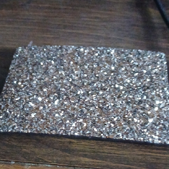 Kate Spade Silver Card Holder NWOT